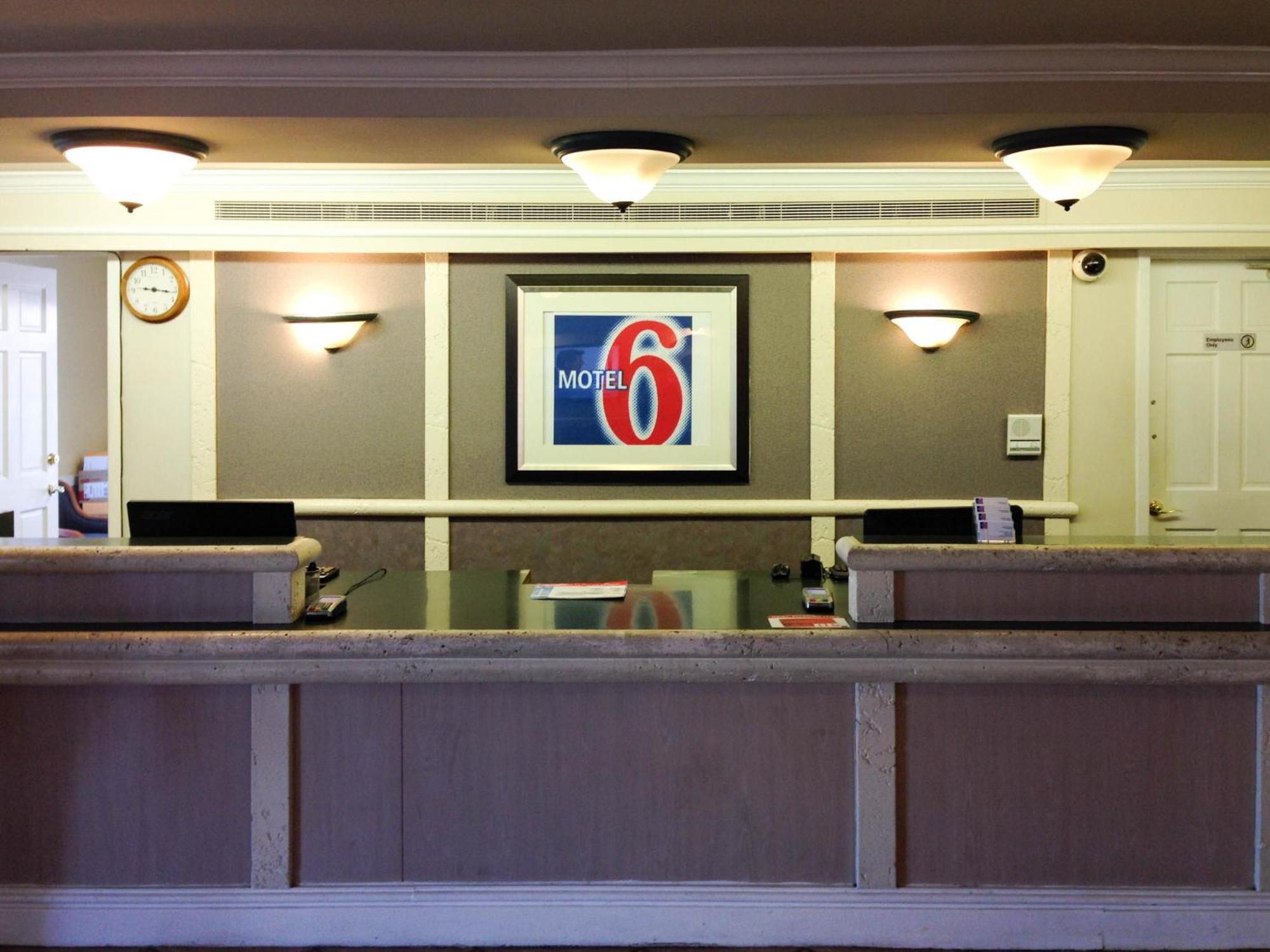 Motel 6-Monroe, La Экстерьер фото